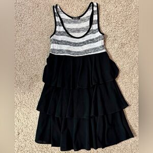Nally & Millie Tank Racerback Dress with tiered ruffles - Size Small